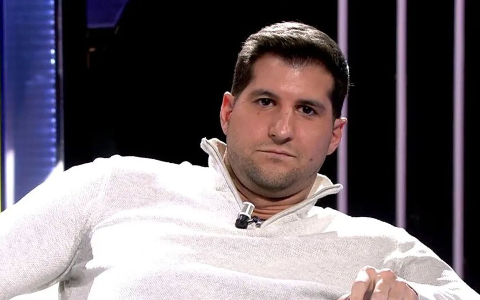 La indignación de Julián Contreras con 'De viernes' por una llamada telefónica: "Ya puedes dejar el móvil"