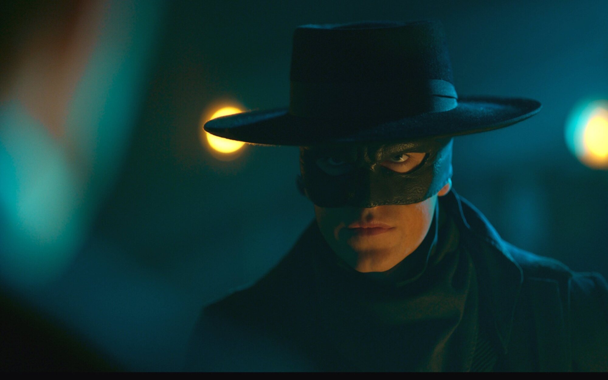 'Zorro' (6,6%) sigue su estrepitosa caída impulsando a 'Secretos de familia' (11,7 %) y a 'GH Dúo' (11,3%)