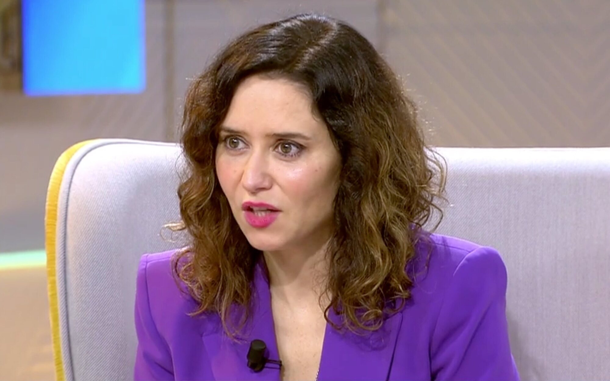 Isabel Díaz Ayuso responde a la parodia de 'Zorra' de 'Polònia': "Aquí está la facha"