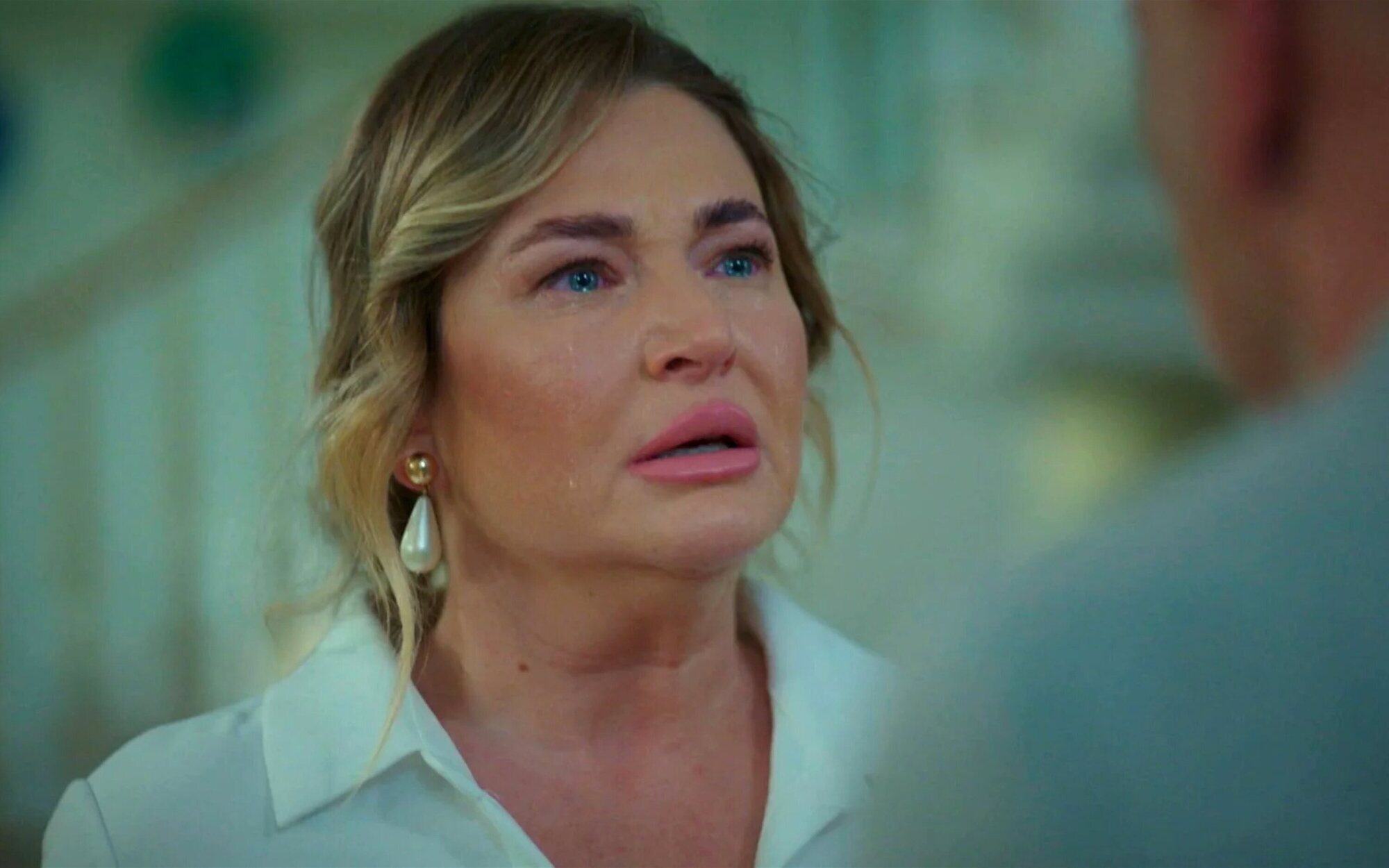 'Hermanos' salvará la vida de Süsen y chantajeará a Ahmet con imágenes comprometedoras