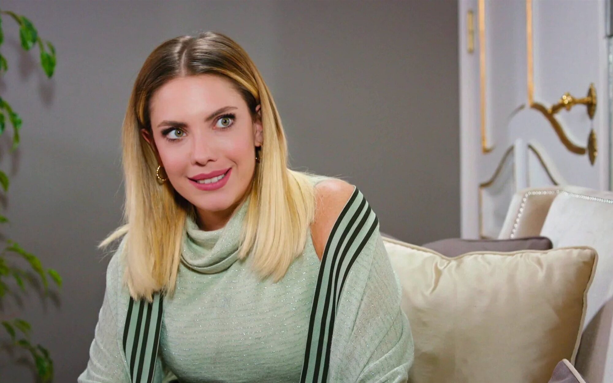 Yildiz, Sahika y Ender reciben un mensaje amenazador en 'Pecado original'