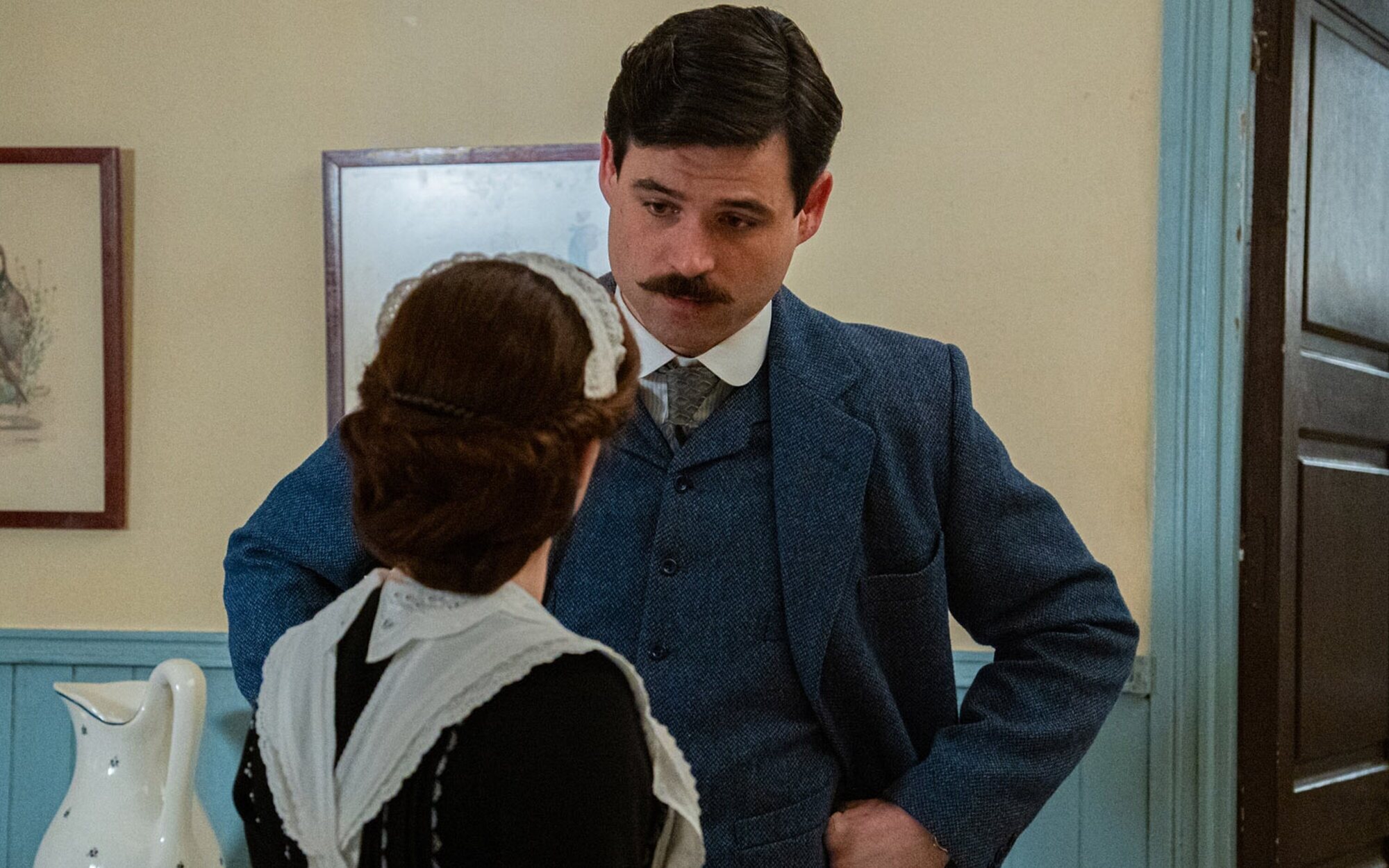 'La promesa' vuelve a doblarse en la tarde de La 1 tras la exitosa llegada de 'Sueños de libertad'