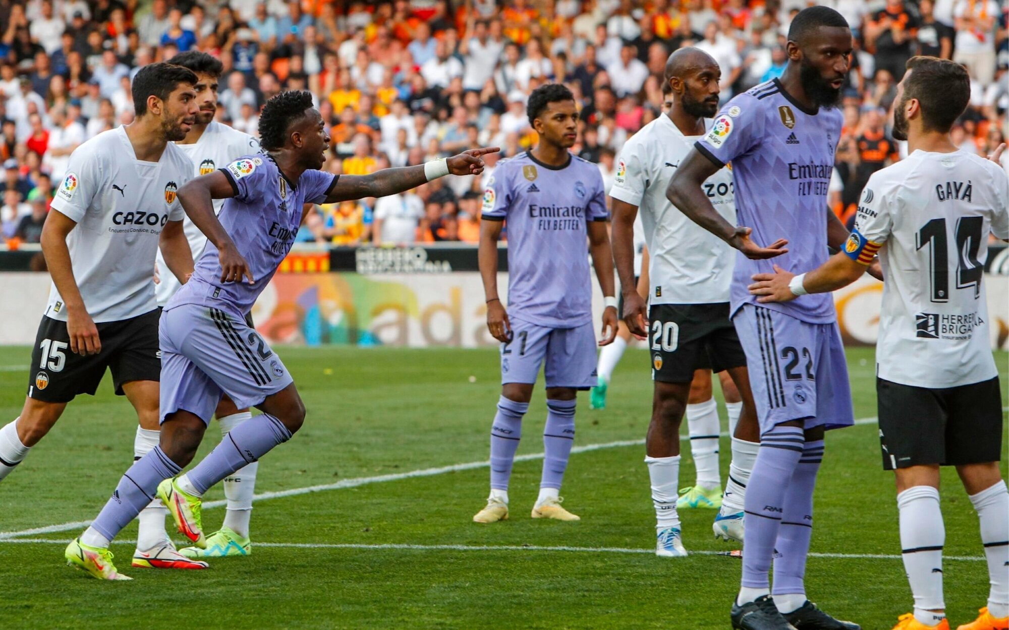 El Valencia CF veta a Netflix: el documental de Vinícius no se podrá grabar en Mestalla