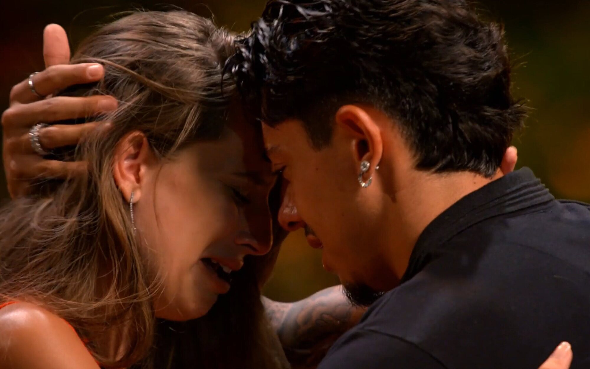 Niko y Ruth abandonan juntos 'La isla de las tentaciones 7' tras su hoguera de confrontación