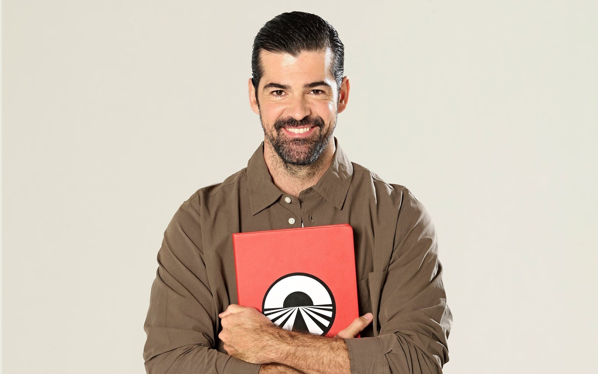 Miguel Ángel Muñoz ficha por 'Pekín Express' como presentador de la edición de HBO Max