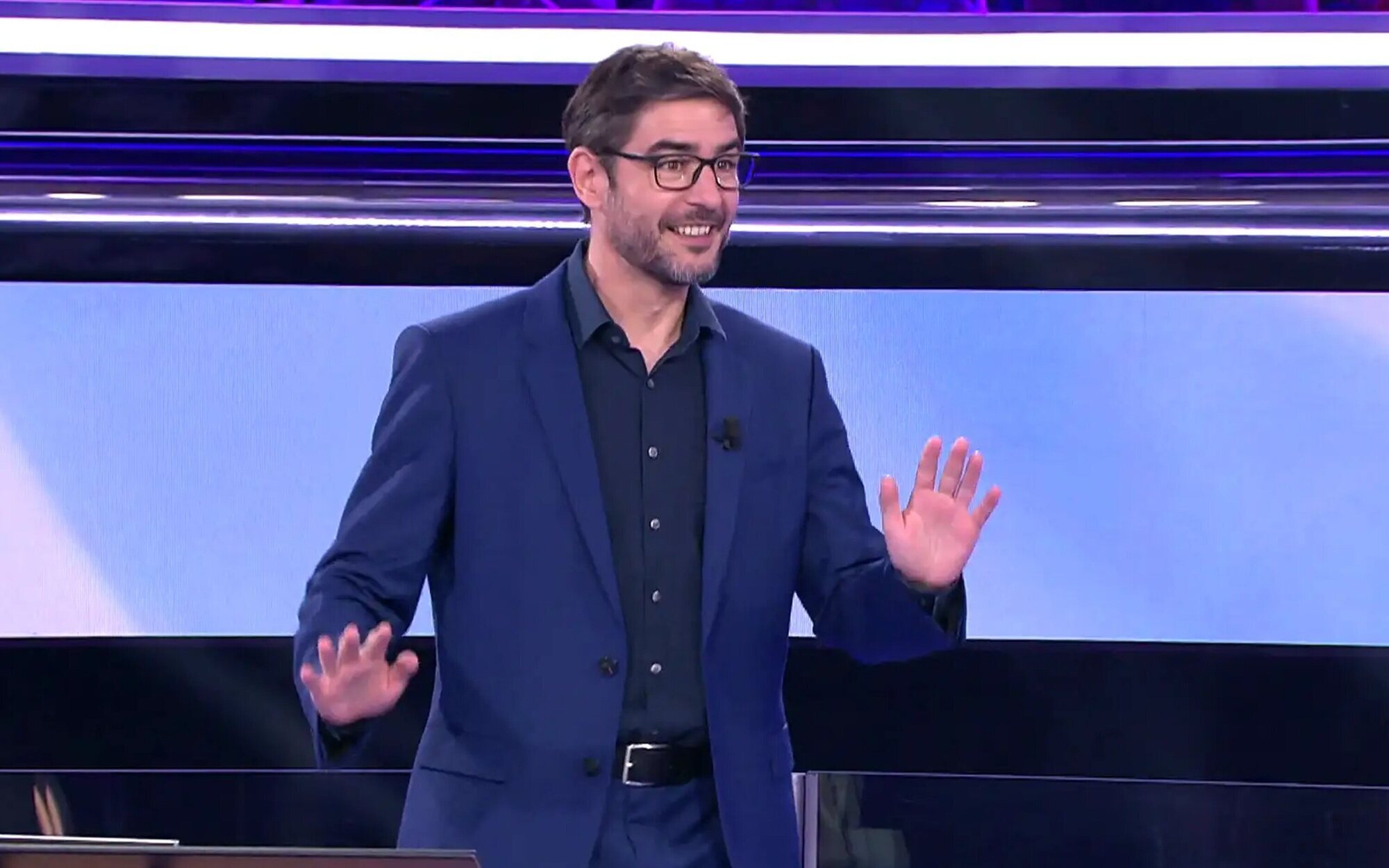 'Atrapa un millón' (9,9%) mantiene el liderazgo en un ajustado duelo con 'Bailando con las estrellas' (9,8%)