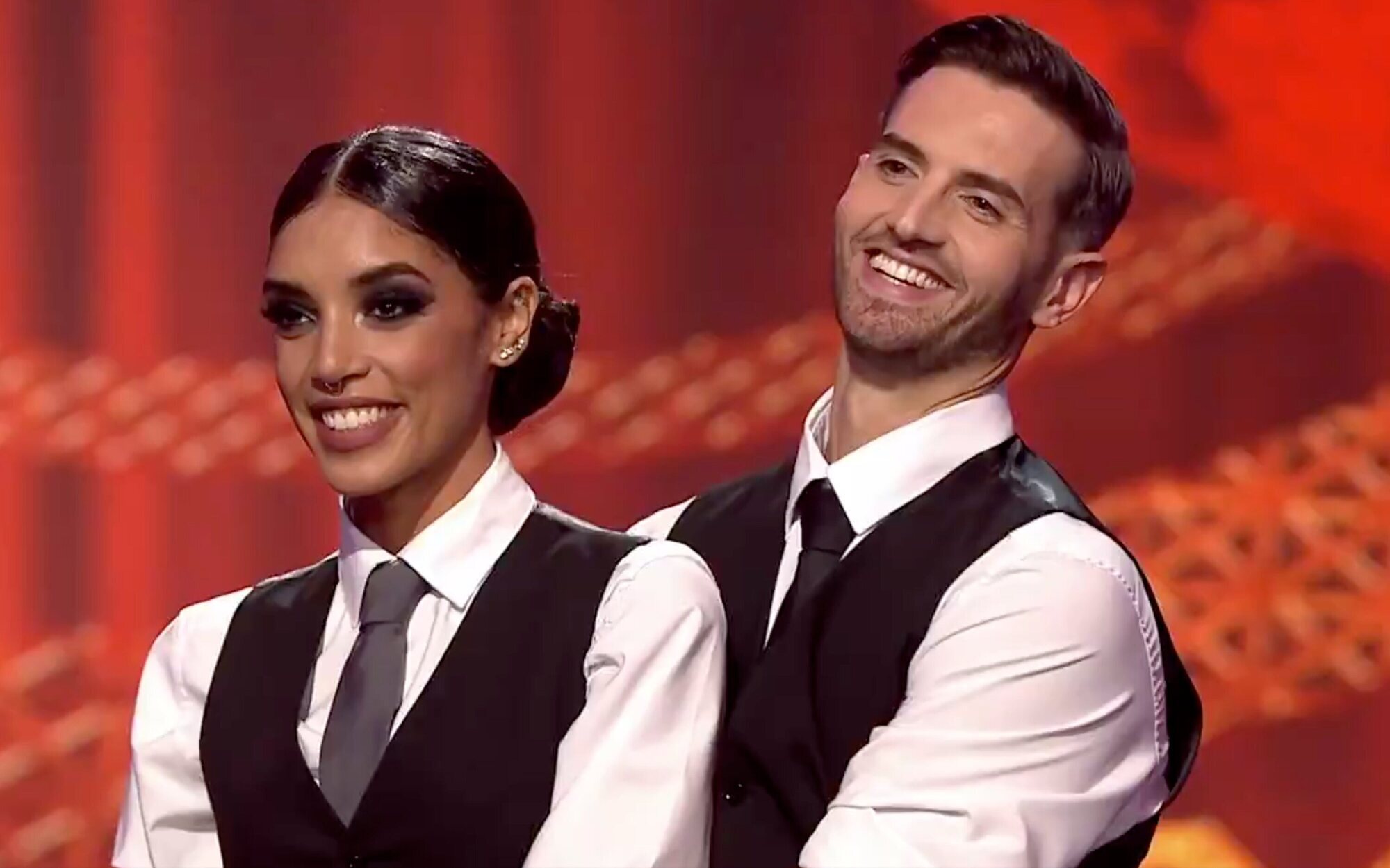 Telecinco aplaza la final de 'Bailando con las estrellas' para huir de la Copa del Rey en La 1