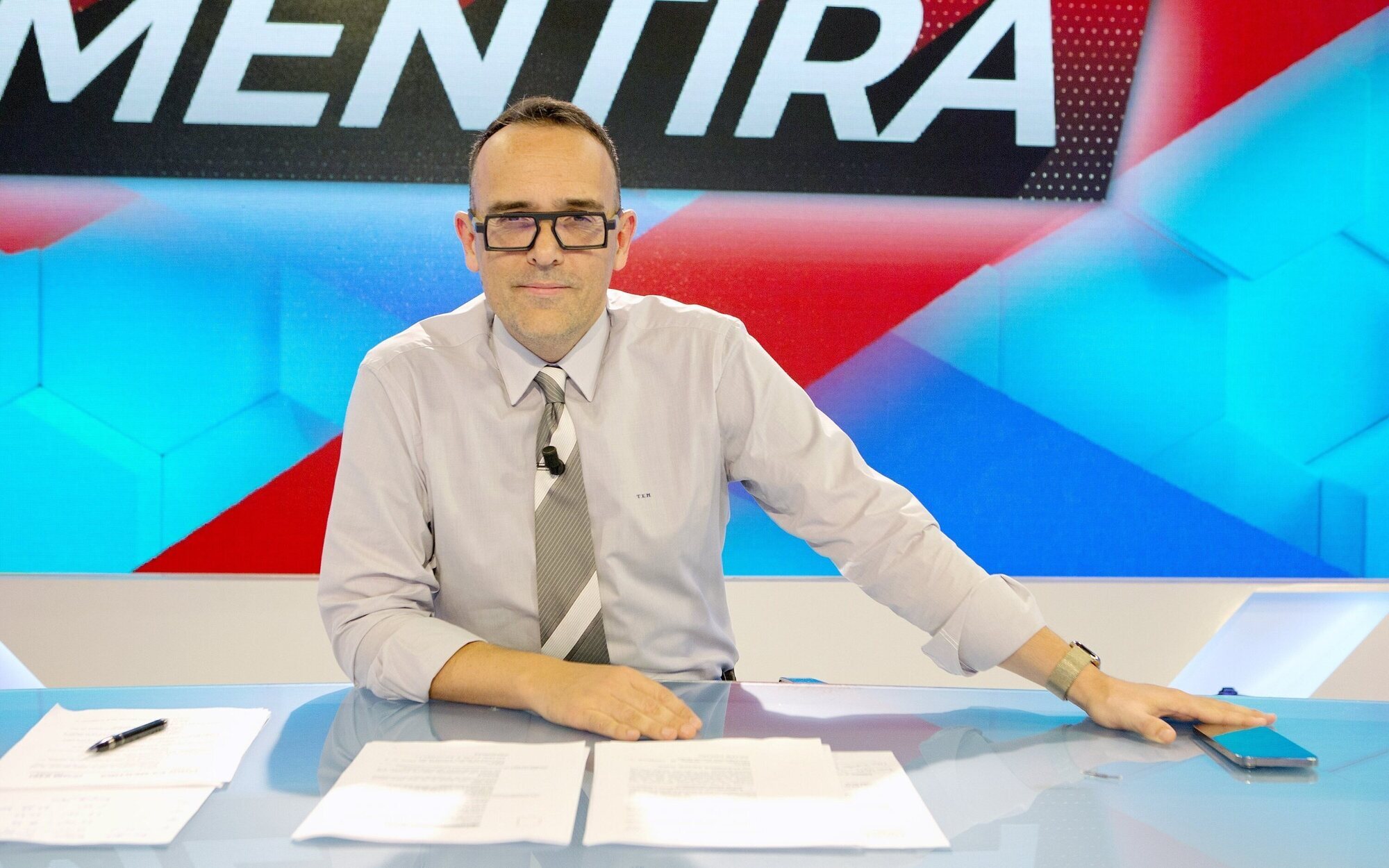 La Fábrica de la Tele desaparece de Mediaset: Risto Mejide producirá 'Todo es mentira' y 'Chester' con Vodevil TV