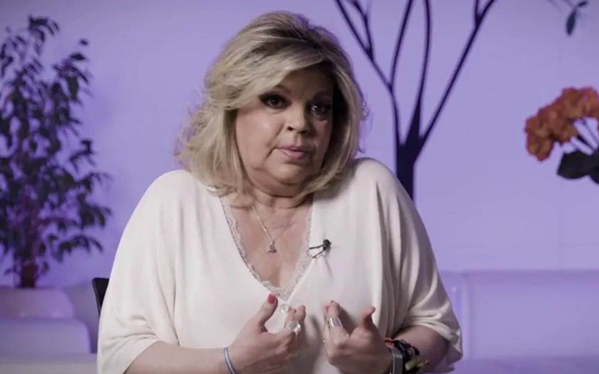 'De viernes' (12,4%) crece con Terelu y 'Tu cara me suena' (16,7%) sufre el goleo de la Eurocopa (31,3%)