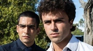 Itzan Escamilla y Omar Ayuso, de excompañeros de 'Élite' a ¿novios?: Las pruebas que lo demostrarían
