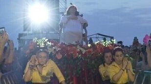 La impactante aparición de Carmen Machi en el concierto de Stella Maris ('La Mesías') en el Primavera Sound