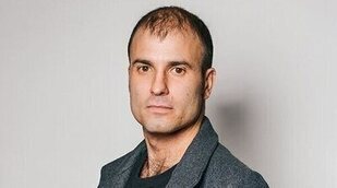 Muere Julián Ortega, actor de 'La que se avecina' e hijo de Gloria Muñoz, a los 41 años