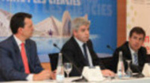 Clara Castelló y Fermín Rodríguez presentan este domingo el telemaratón de Canal 9