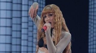 Chica Sobresalto se pierde con la letra en su actuación en el Benidorm Fest 2025: "He dicho cosas donde no iban"