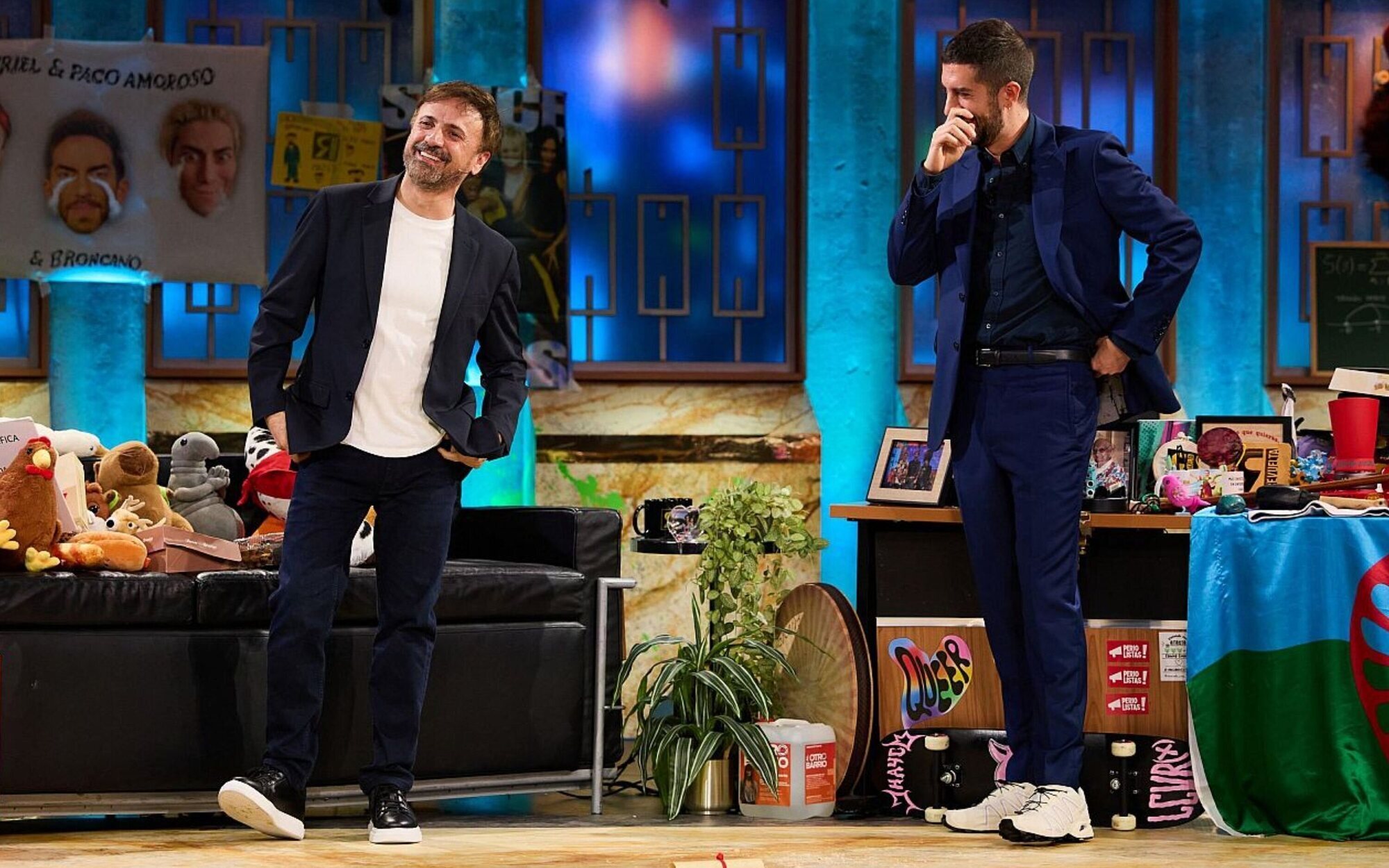 Así fue el duelo de preguntas incómodas entre José Mota y David Broncano: "Me pagaban más en Telecinco"