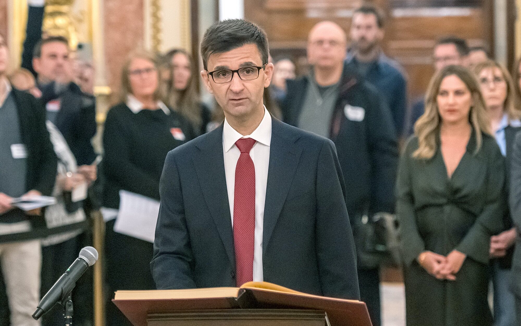 Los sueldos del nuevo Comité de Dirección de RTVE, al descubierto: José Pablo López se baja el salario