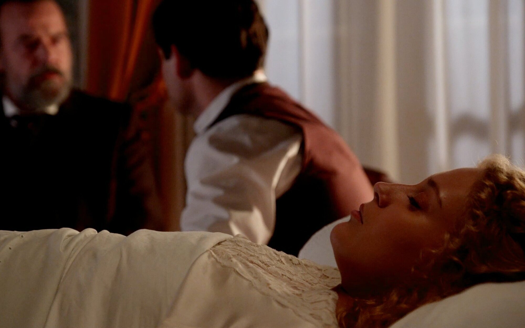 'La promesa' centrará en Cruz las sospechas del disparo e intentará despertar a Jana