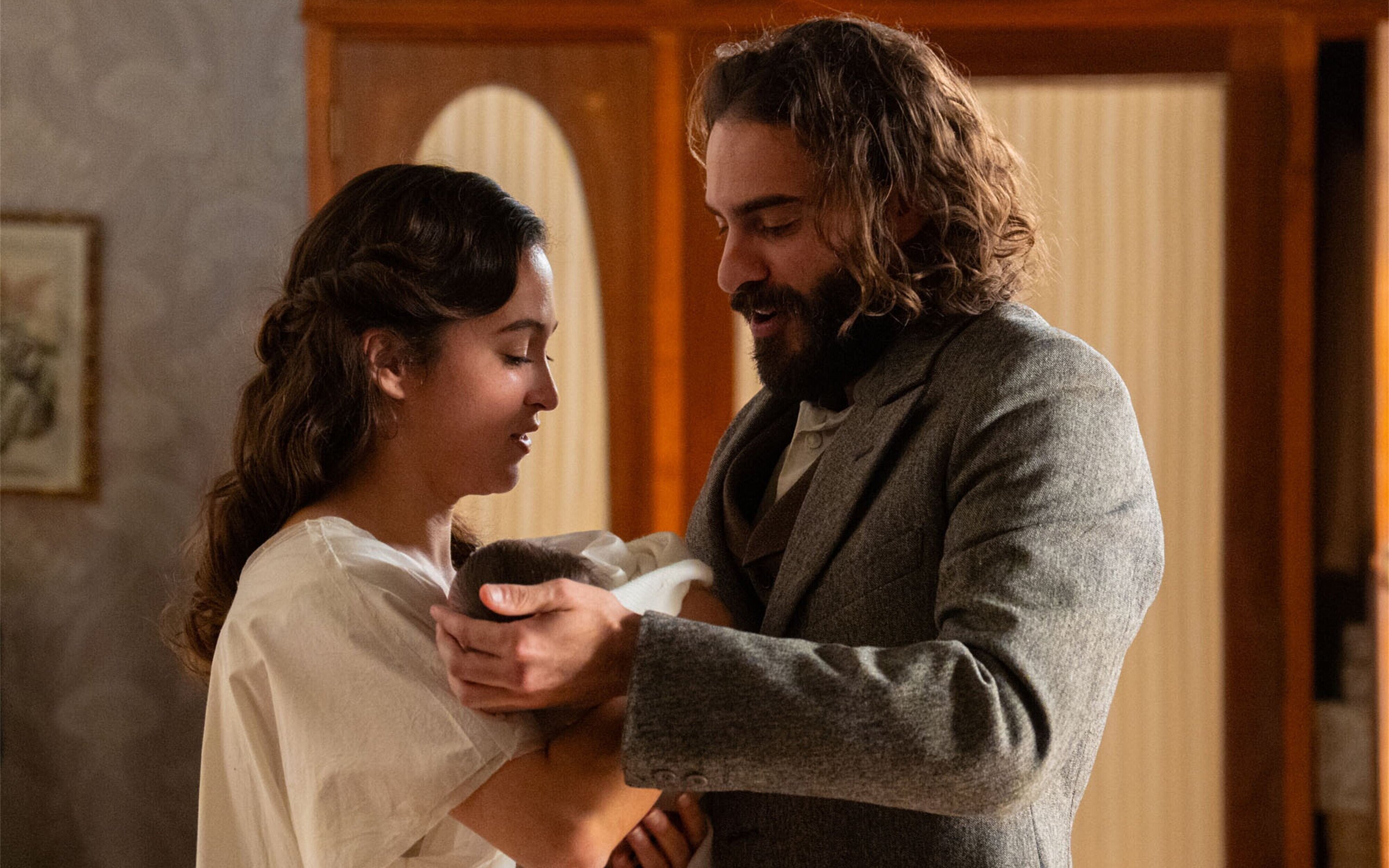 La promesa' descubrirá a Adriano en la habitación de Catalina, y Curro protagonizará la declaración de amor - FormulaTV