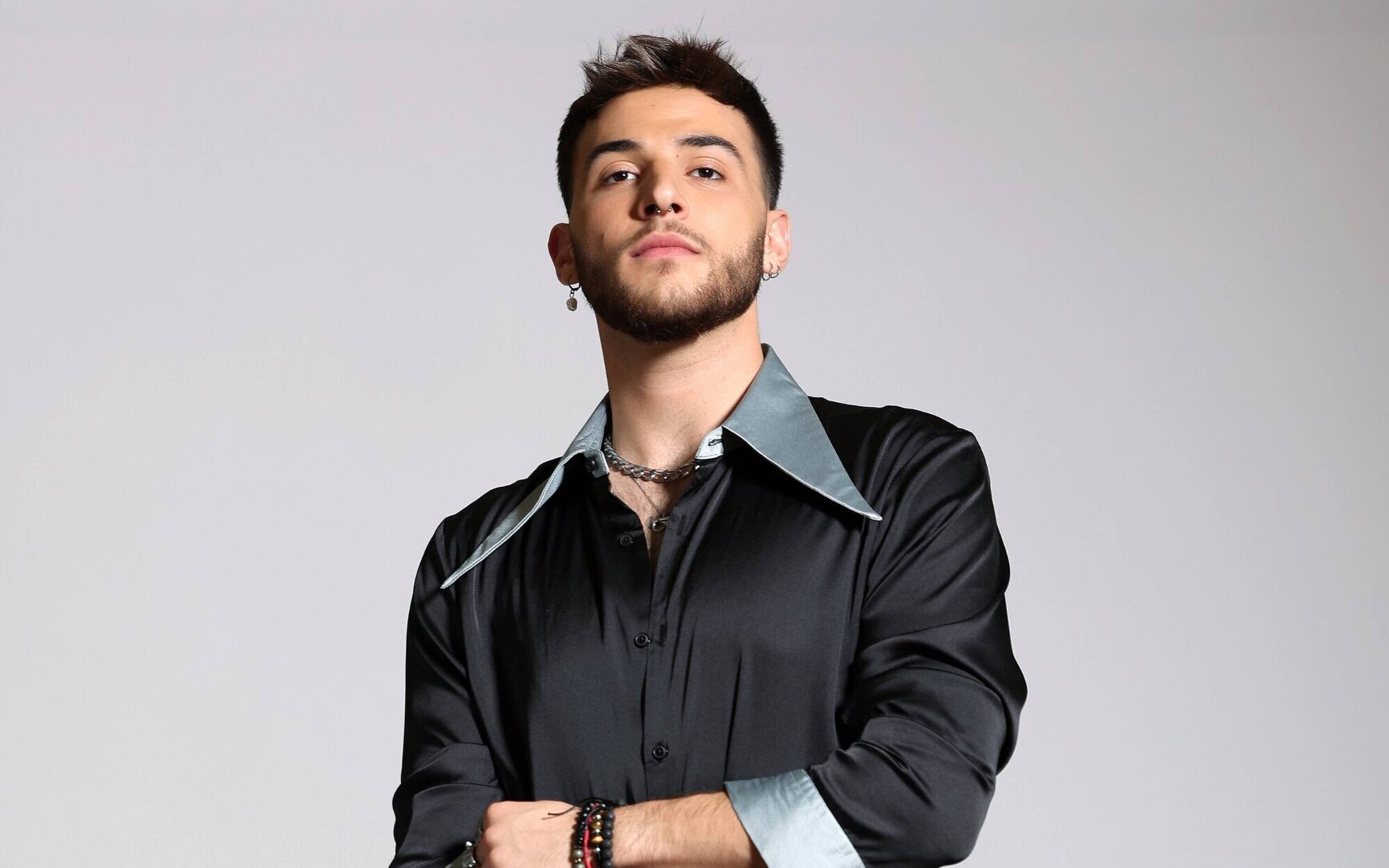 Lucas Curotto ('OT 2023') responde a 'Socialité' tras señalarle por ser camarero: "Hay que pagar el alquiler"