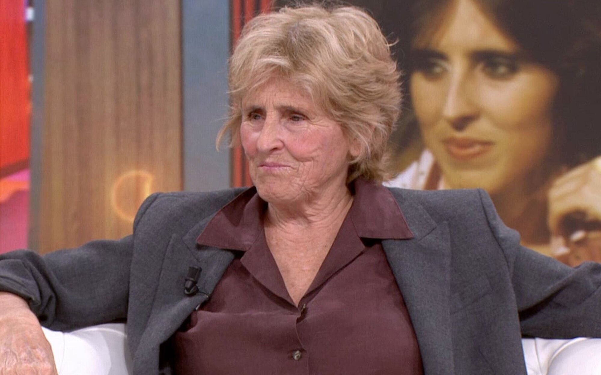 Mercedes Milá relata cómo se rompió una vértebra al coger a Sonsoles Ónega en brazos