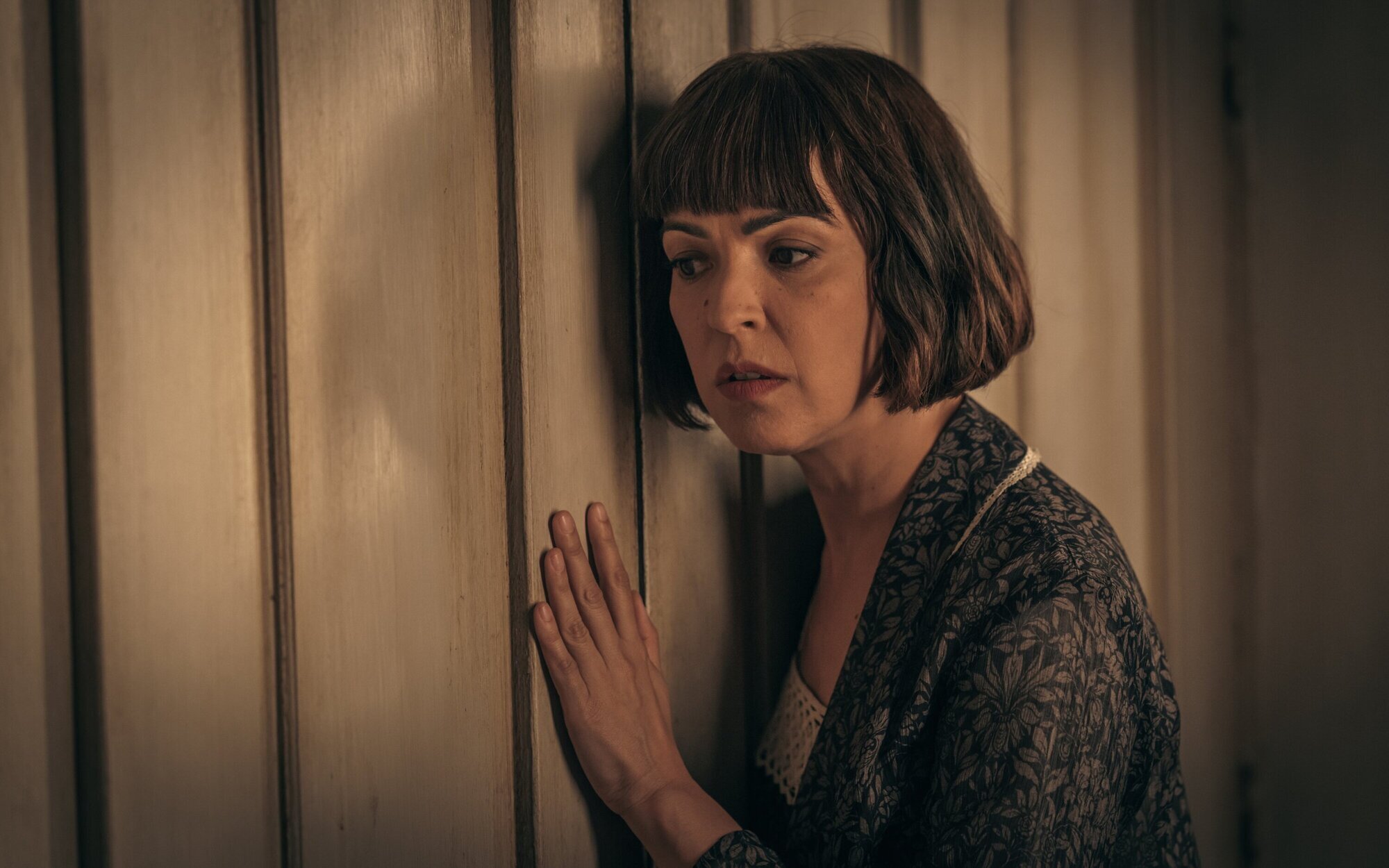 'La favorita 1922' cierra sus puertas con un 10% de media en Telecinco: un gran estreno y una caída estrepitosa