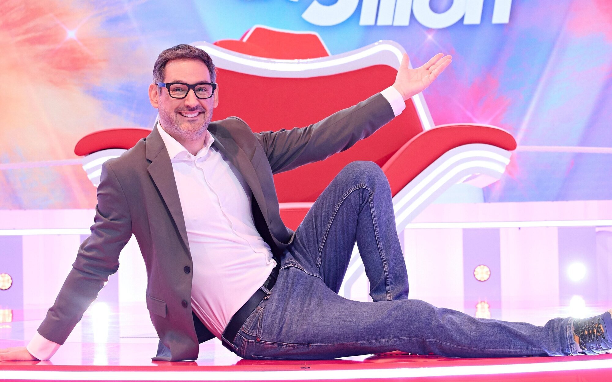 Telecinco pone fecha de estreno a 'Agárrate al sillón' aprovechando el tirón de la final del Mundial de Clubes