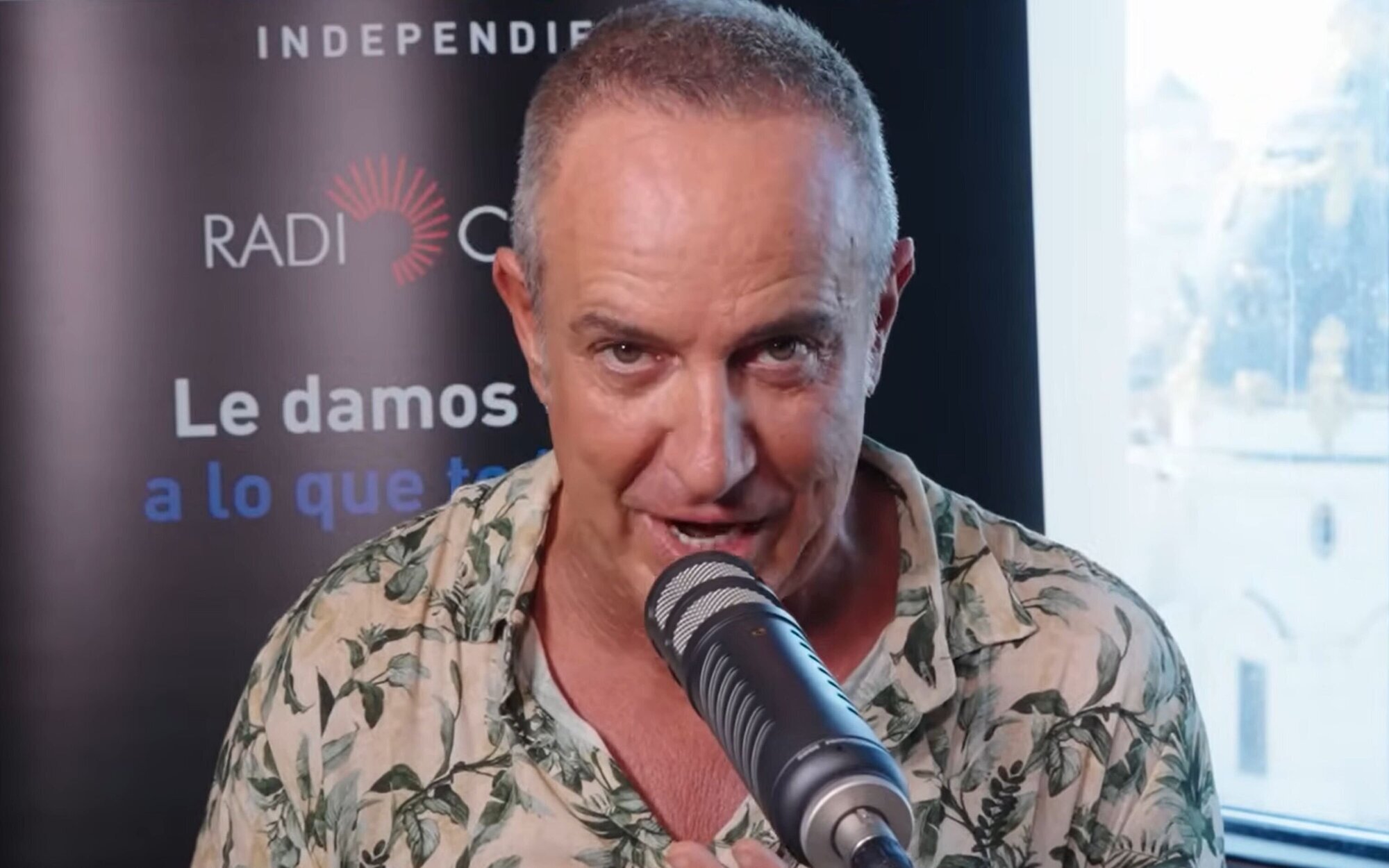 Víctor Sandoval reflexiona sobre el fracaso de 'La familia de la tele': "Cada día era una cosa" 