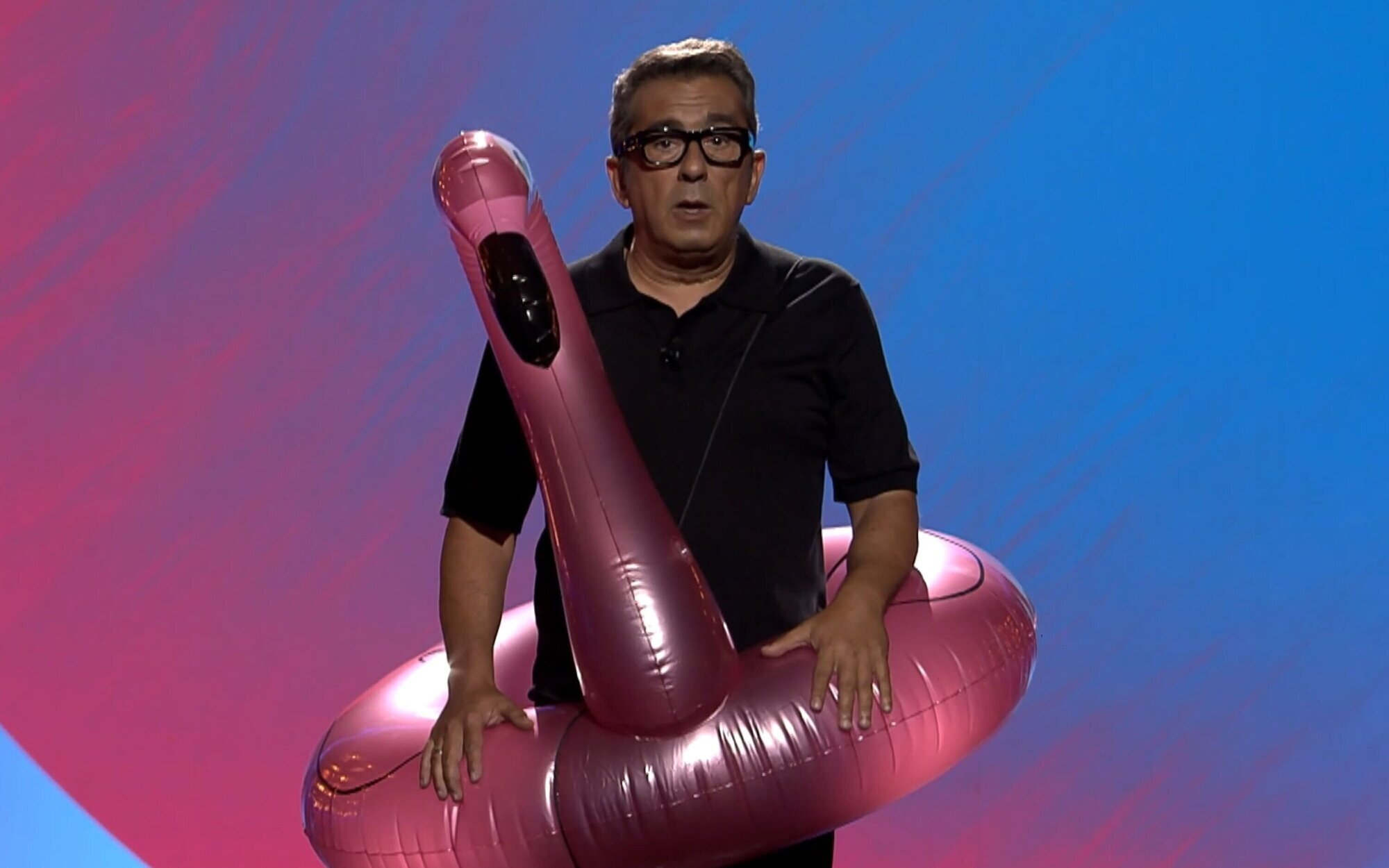 Andreu Buenafuente presume de flotador y de audiencias en el fin de temporada de 'Futuro imperfecto'