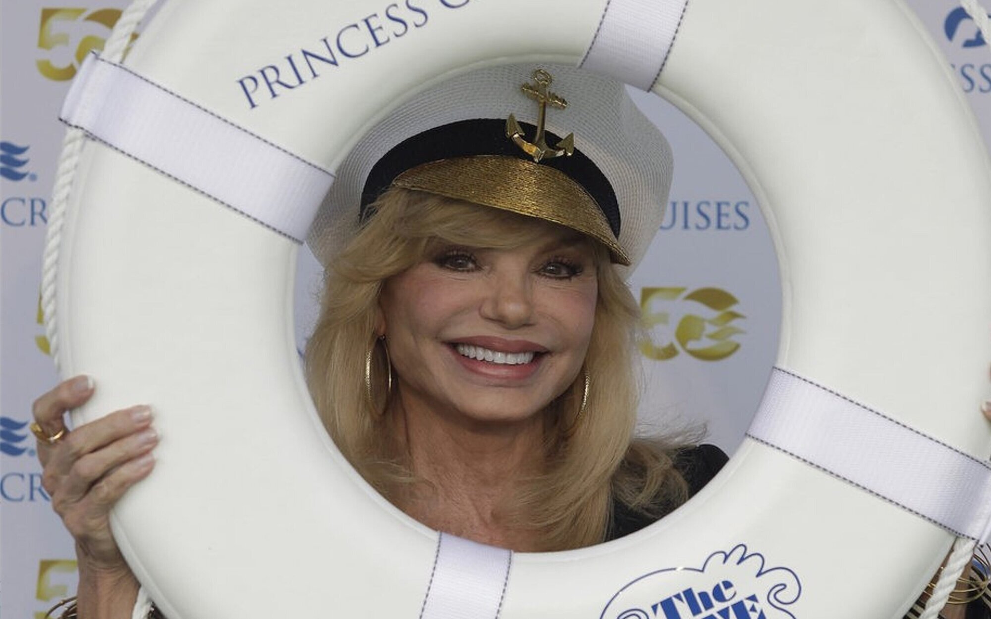 Muere Loni Anderson, actriz de 'Radio Cincinnati', 'Vacaciones en el mar' y 'Melrose Place', a los 79 años