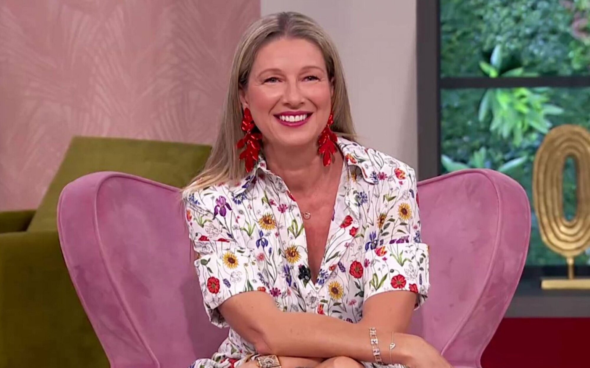 Anne Igartiburu toma las riendas del mítico date show de Ramón García 34 años después de su estreno