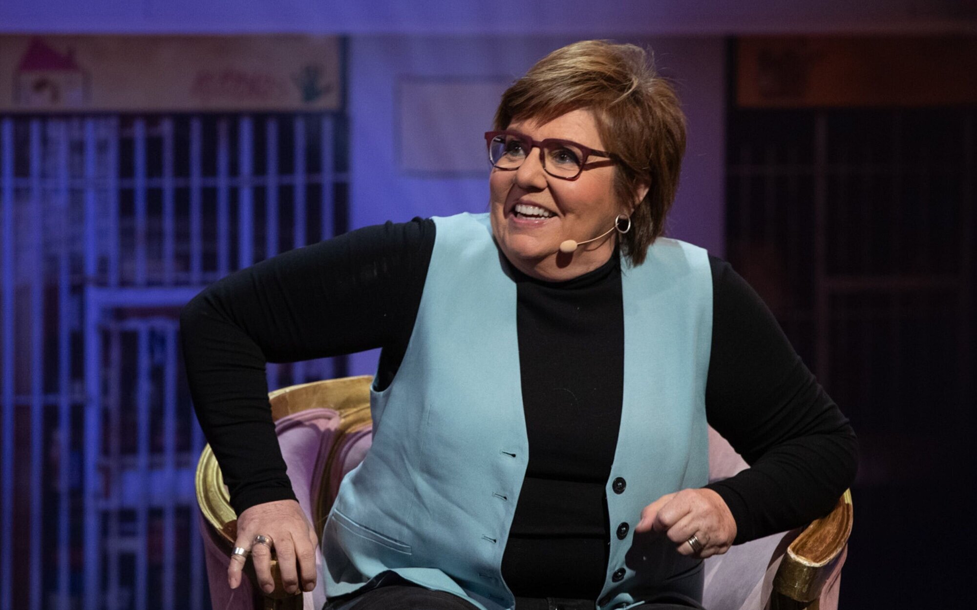 María Escario y su misteriosa pulla a un presentador de informativos de noche por "esa tendencia a sobreactuar"