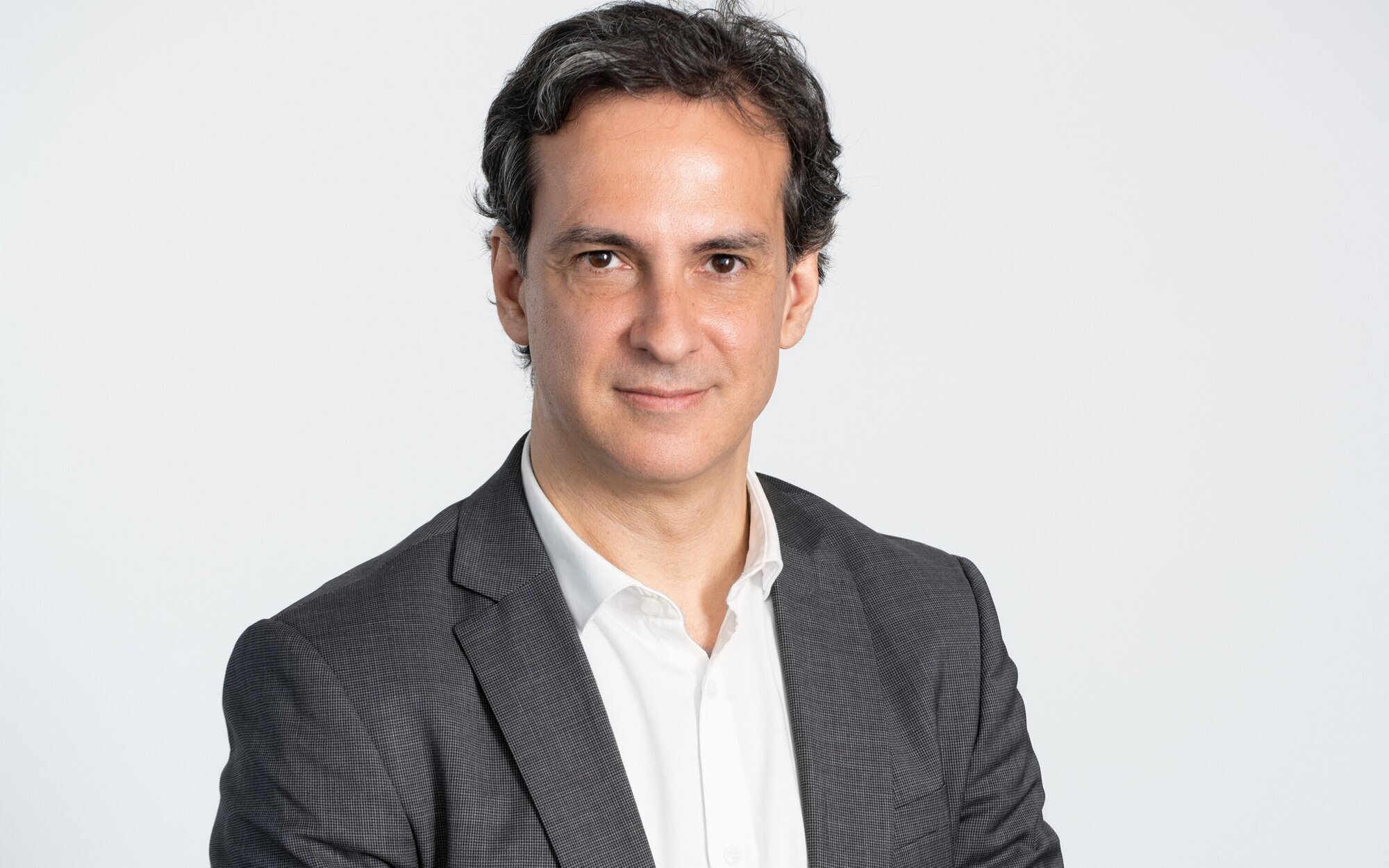 Antonio Ruiz: "La televisión lineal, a la que se lleva matando desde hace años, aún tiene camino para largo"