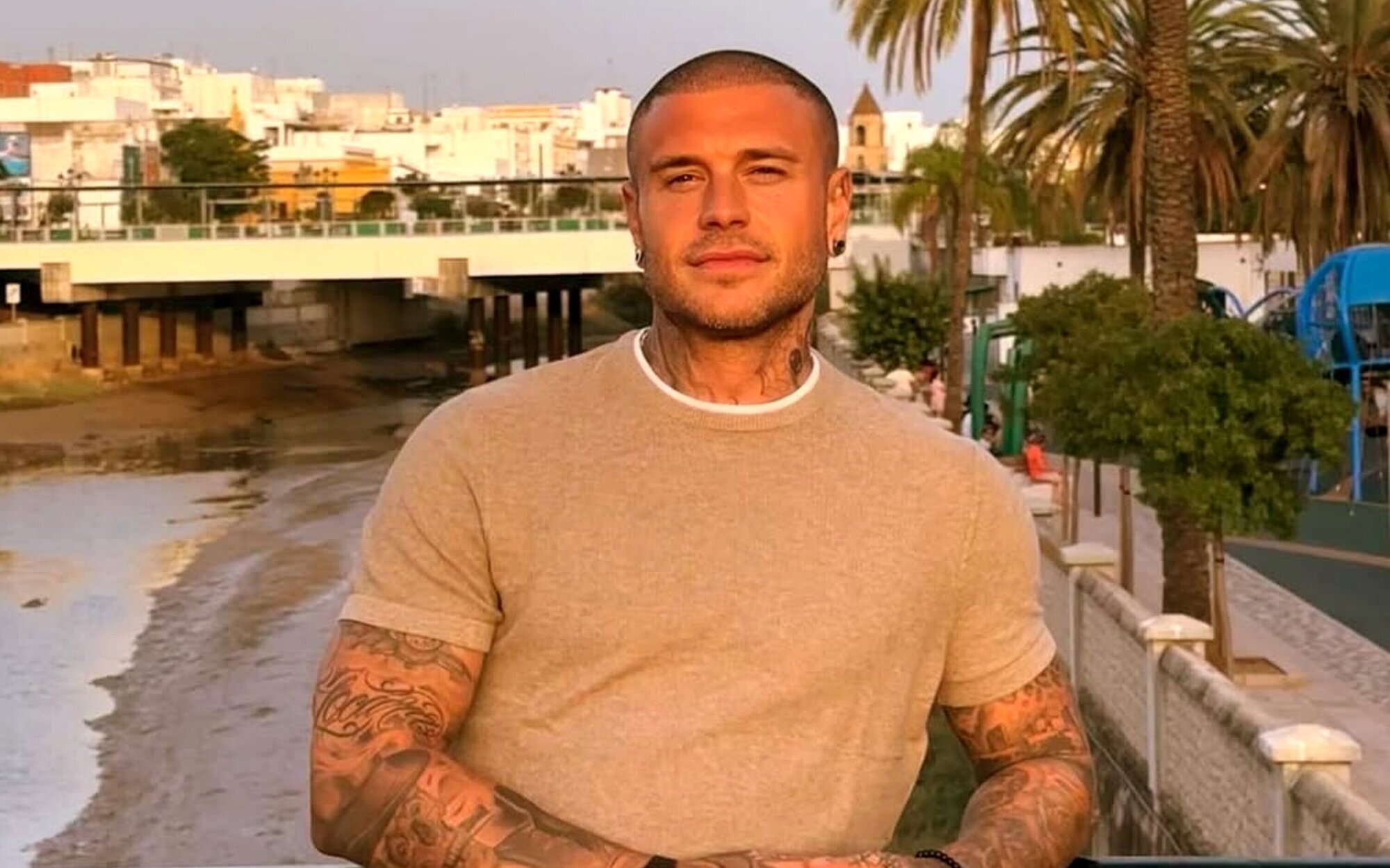 Adrián Rodríguez, de 'Los Serrano' y 'FoQ', comparte en las redes su camino para superar la adicción