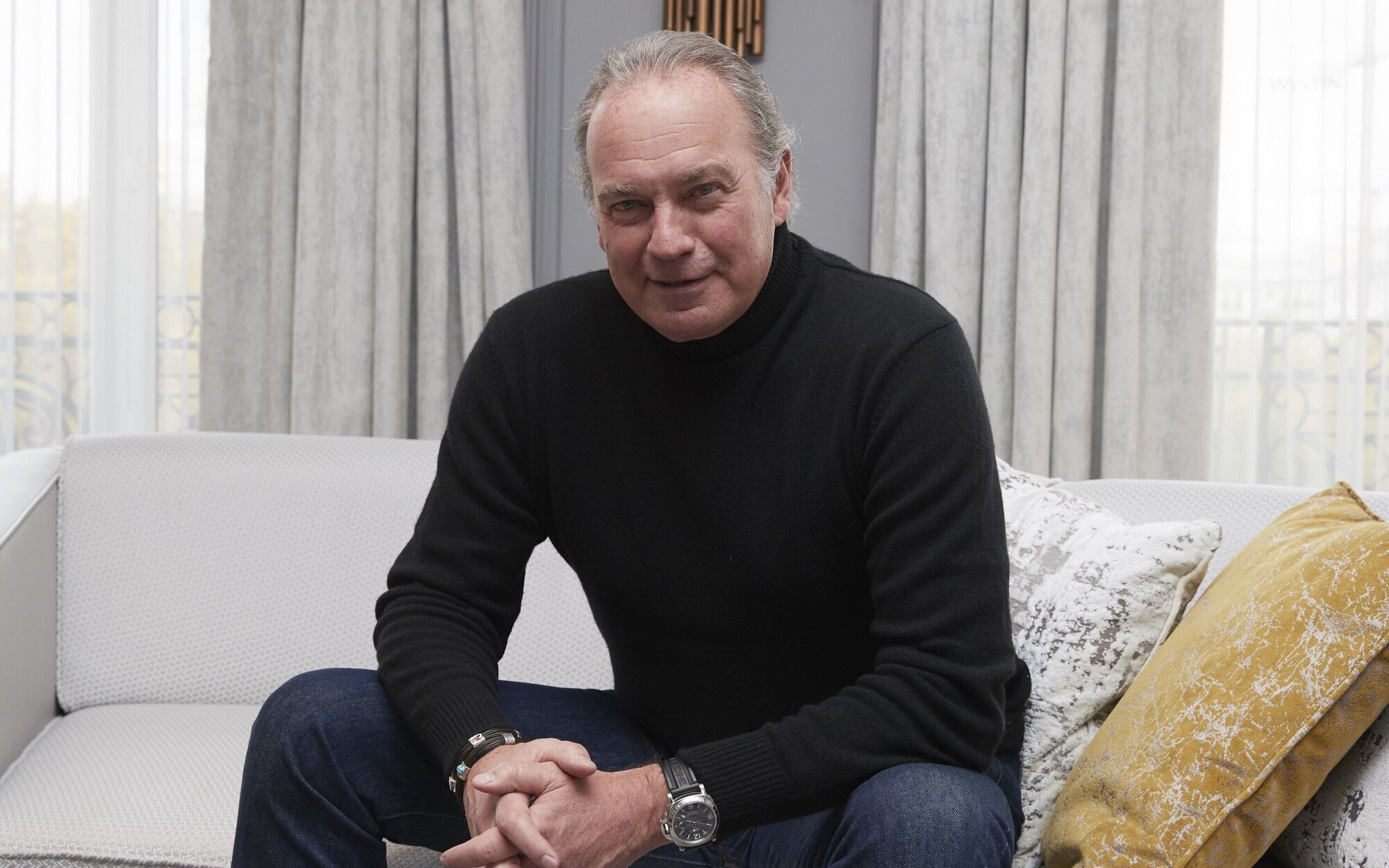 Bertín Osborne zanja la polémica sobre los motivos de su portada junto a su hijo: "Se trata de normalizar"