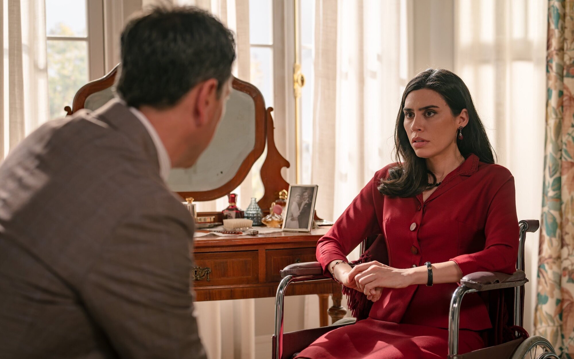 'Sueños de libertad' aceptará el chantaje de Pelayo a Fina y contará a Ana la verdad de Cristina sobre José