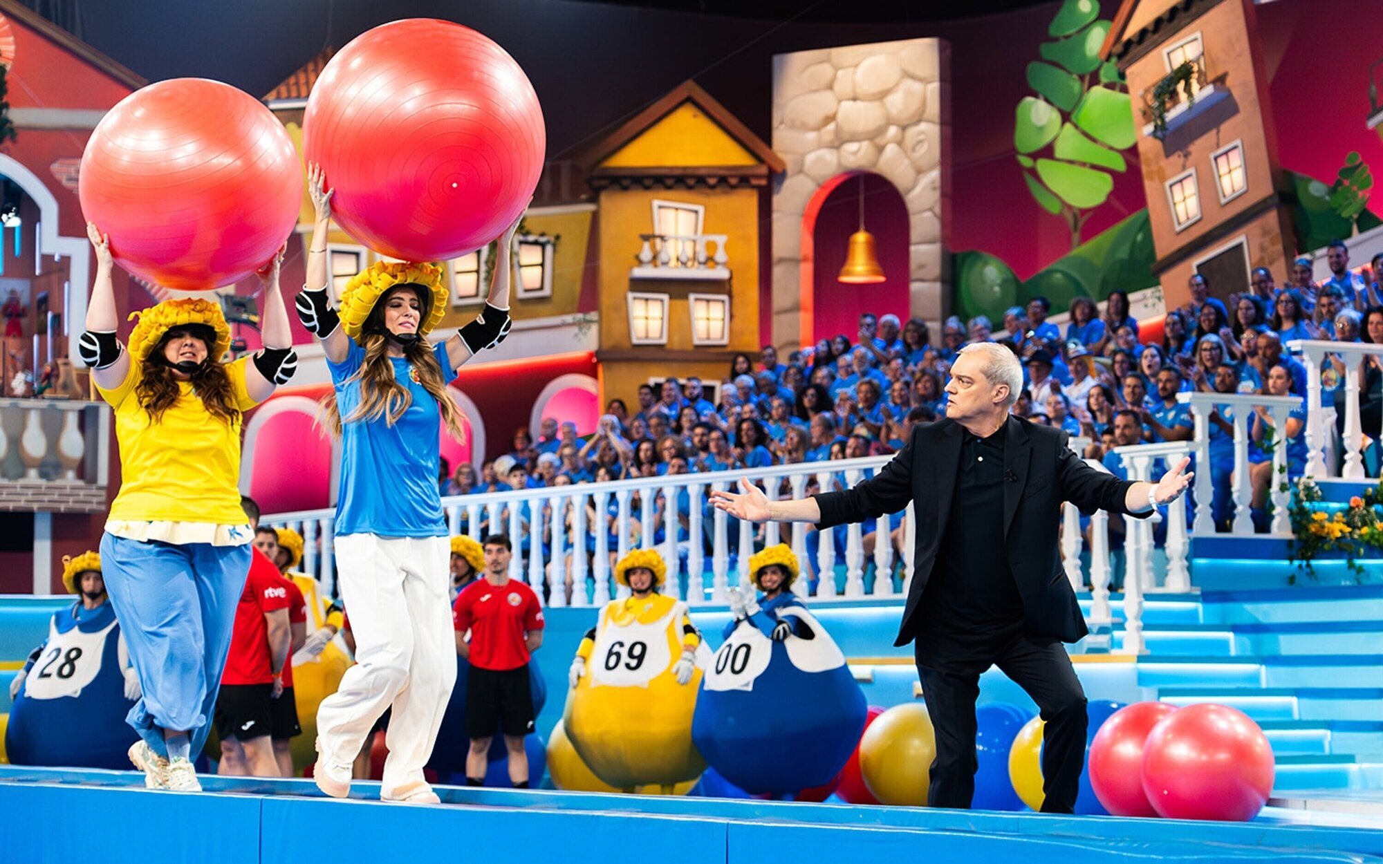 La final de 'Grand Prix' (13,8%) lidera con máximo de temporada frente a la estabilidad de 'Renacer' (10,9%)