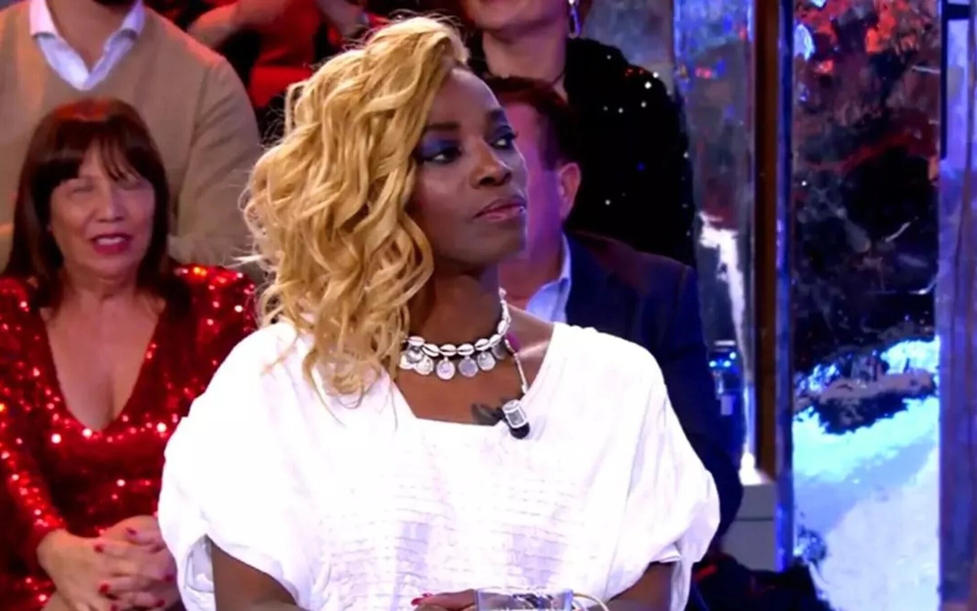 Muere Dnoé Lamiss, reportera y hermana de Carolina Sobe, a los 53 años