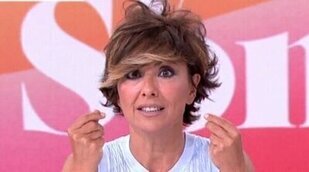 Sonsoles Ónega se indigna con el público por colarse detrás de ella: "¿Qué cachondeo es este?"