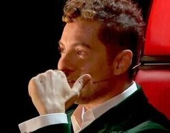 David Bisbal rompe a llorar en la final de 'La Voz Kids' al recibir un homenaje sorpresa 