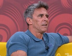 Alonso Caparrós frena 'Espejo público' por el vestuario de la princesa Leonor: "Siempre habláis de ellas"