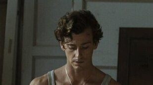 Muere un figurante de la nueva película de Los Javis tras caer por las escaleras