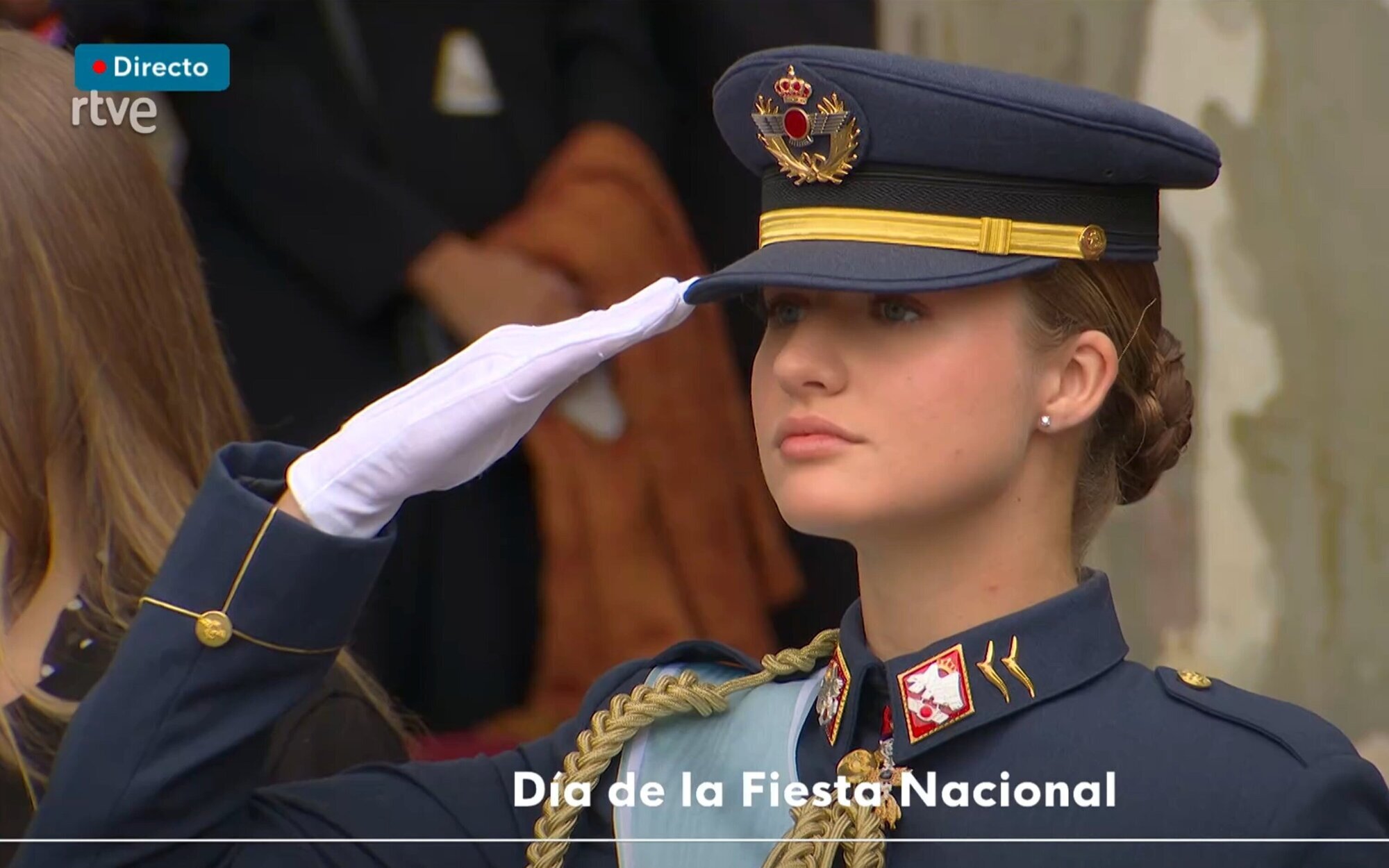 El desfile de la Fiesta Nacional (39,3%) arrasa en La 1 y 'Supervivientes All Stars' (13,9%) sigue líder