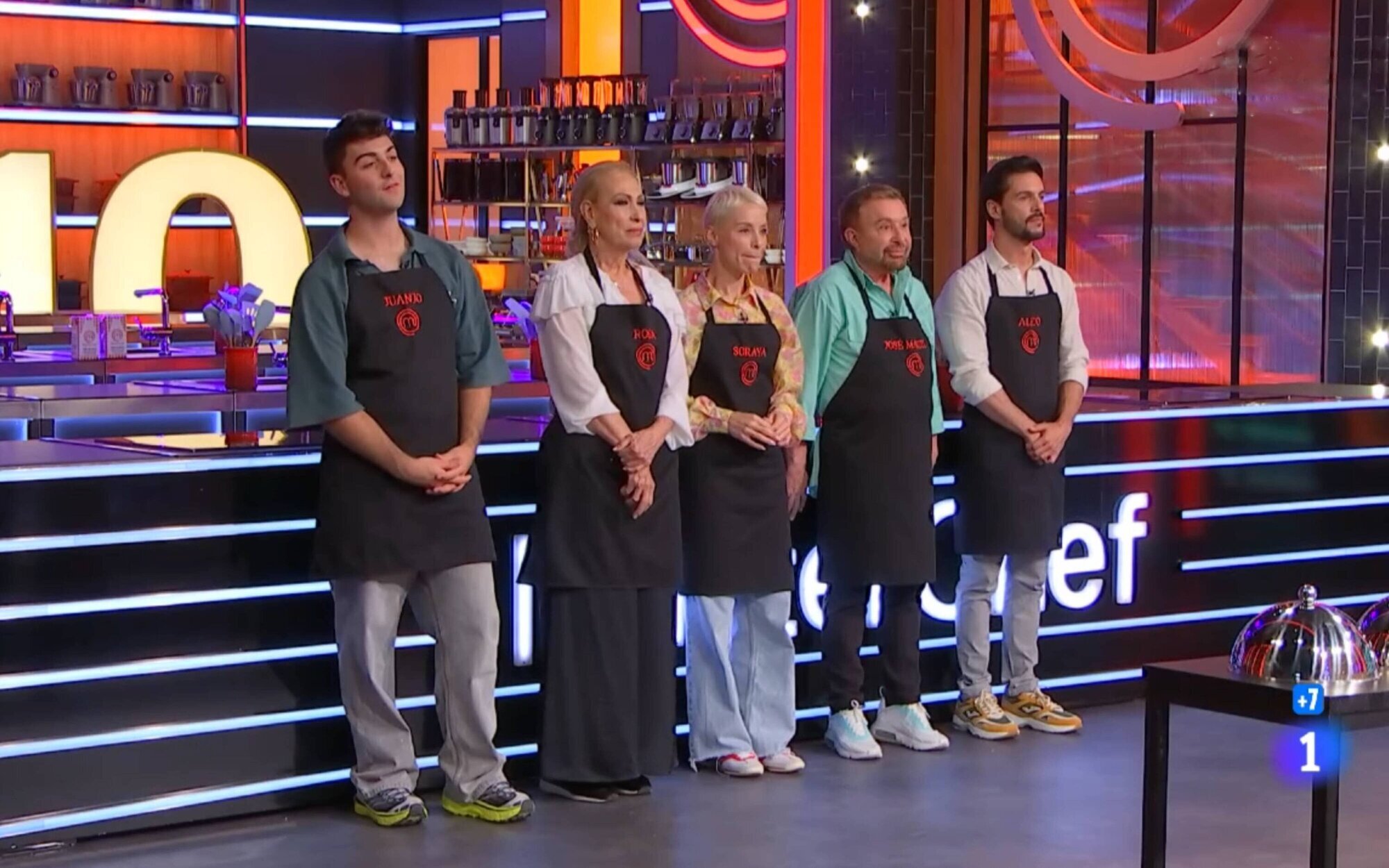 'MasterChef Celebrity 10' sorprende al noquear a dos pesos pesados en una eliminatoria de albóndigas