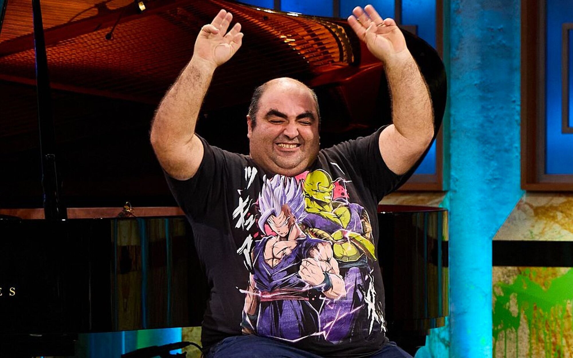 El fenómeno de Custodio Pérez tras 'La revuelta': De trabajar en el campo andaluz a superar a Ken Follet