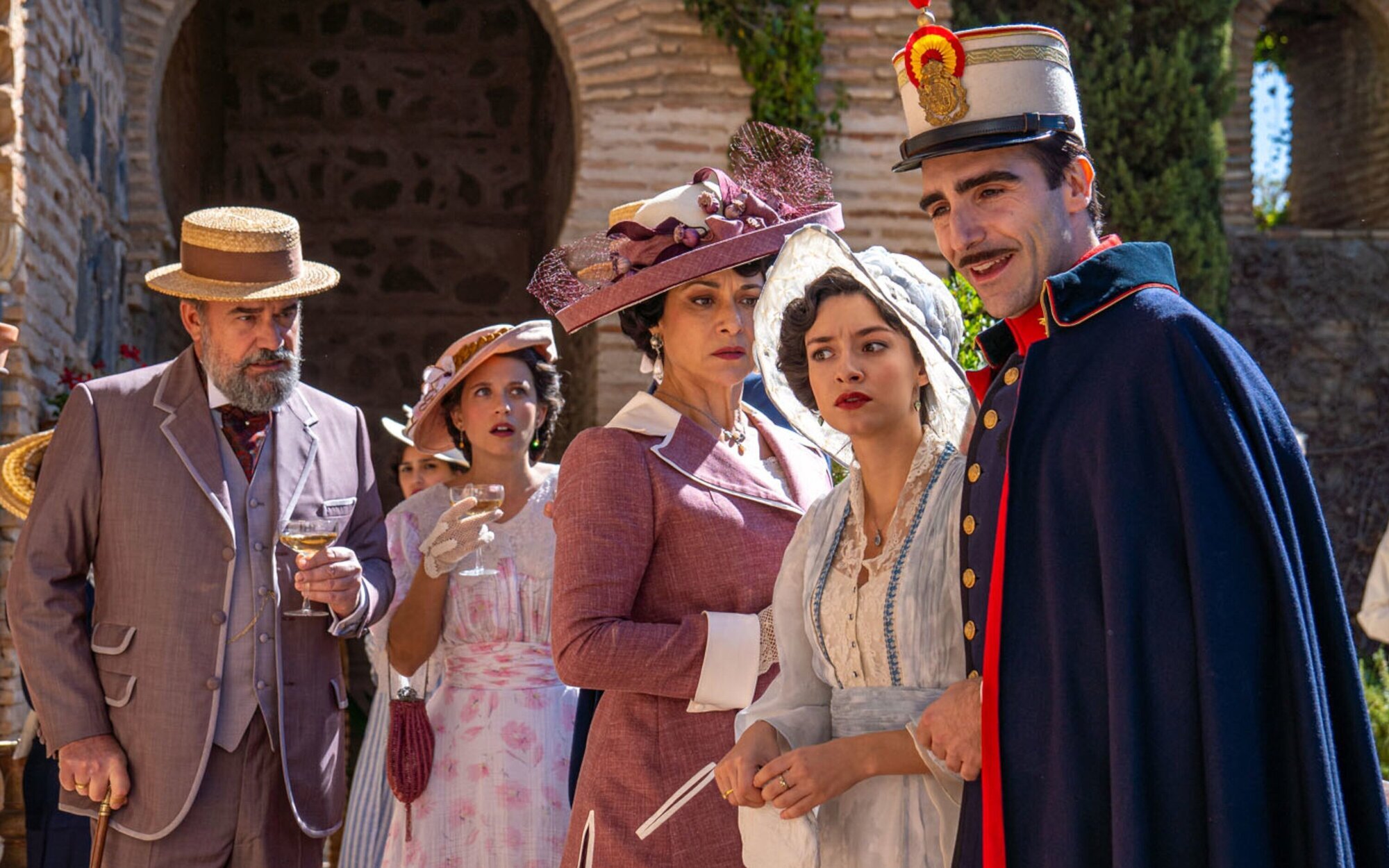 'La promesa' tenderá una trampa a Madame Cocotte y pondrá en jaque a Leocadia y Ángela