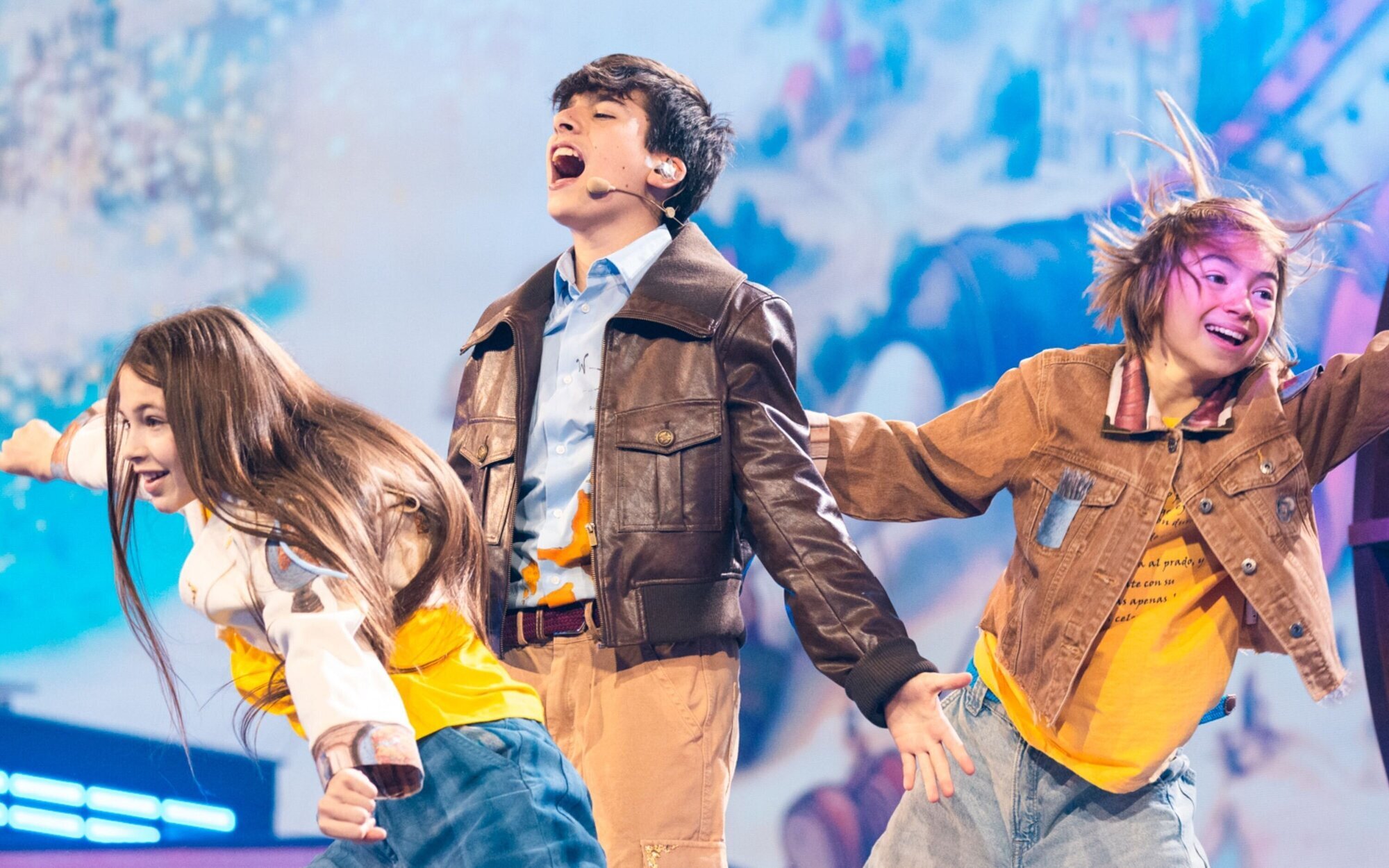 Así ha sido el primer ensayo de Gonzalo Pinillos en Eurovisión Junior 2025: un piano y una librería circular