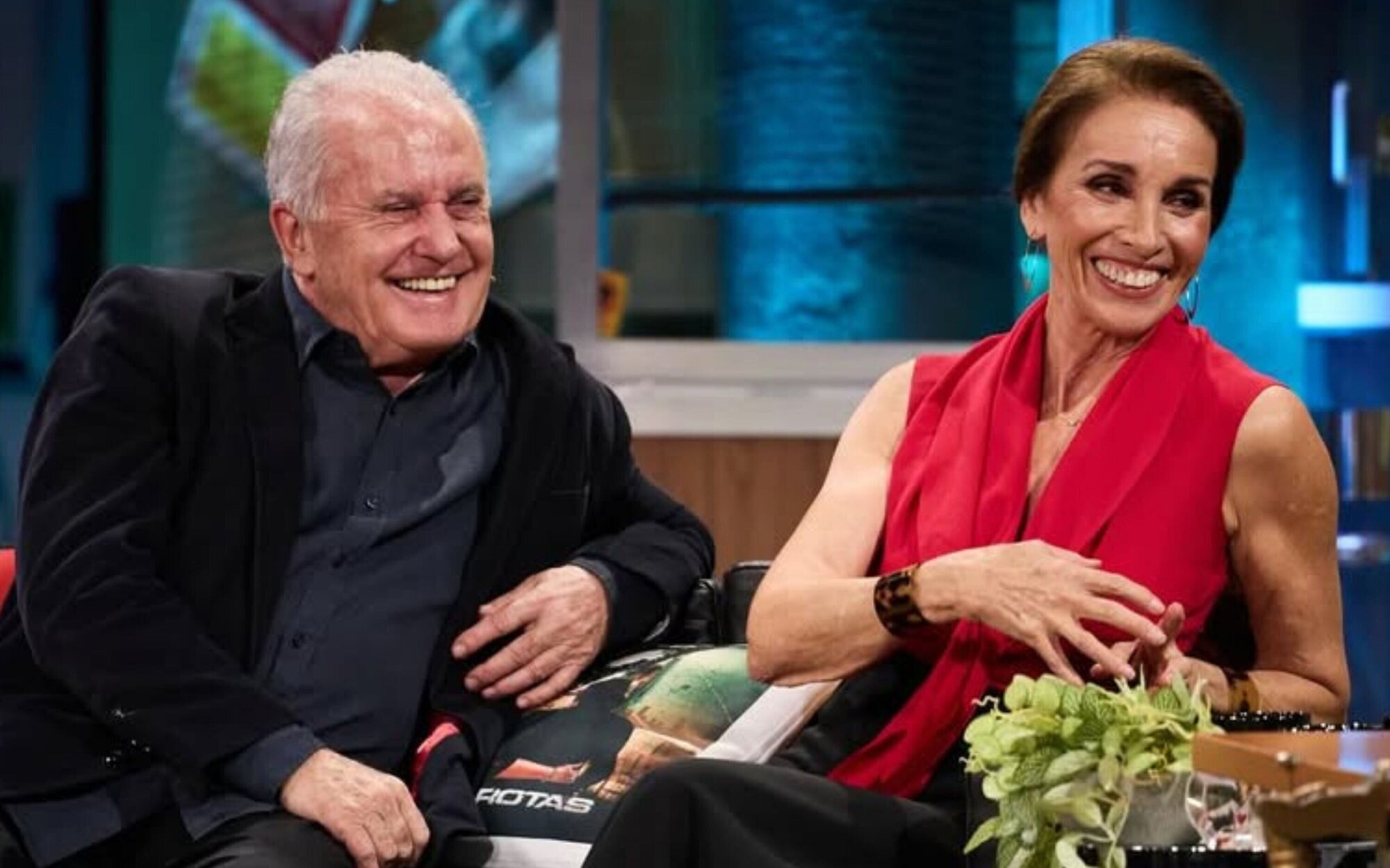 Ana Belén y Víctor Manuel aclaran en 'La revuelta' quién tiene más dinero: "Tengo 600 canciones"