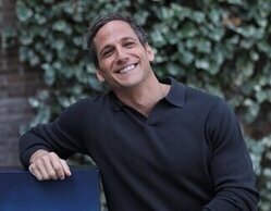 Gotzon Mantuliz: 'Los rodajes de 'Cazadores de imágenes' son exigentes y estamos a merced de la naturaleza"