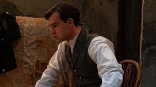 'La promesa' secuestrará a Lorenzo y Curro le apuntará con una pistola para conocer toda la verdad