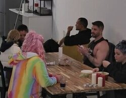 Labrador, expulsado disciplinariamente de 'La casa de los gemelos 2' por agredir a una drag queen